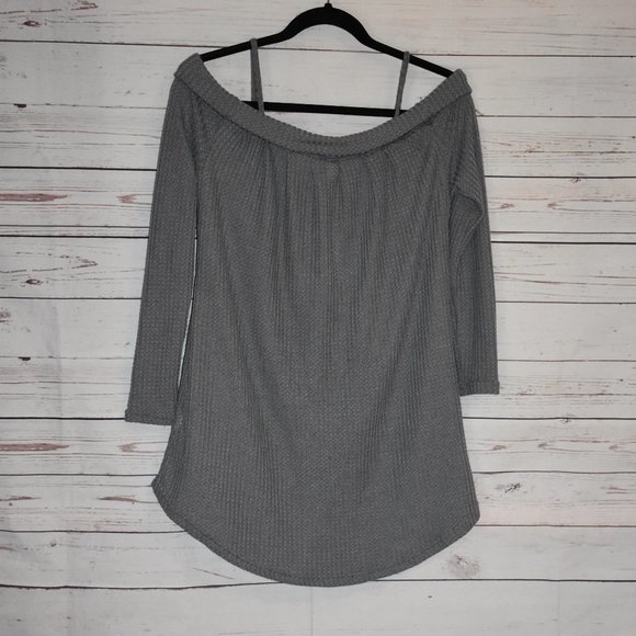 Top - Picture 3 of 5